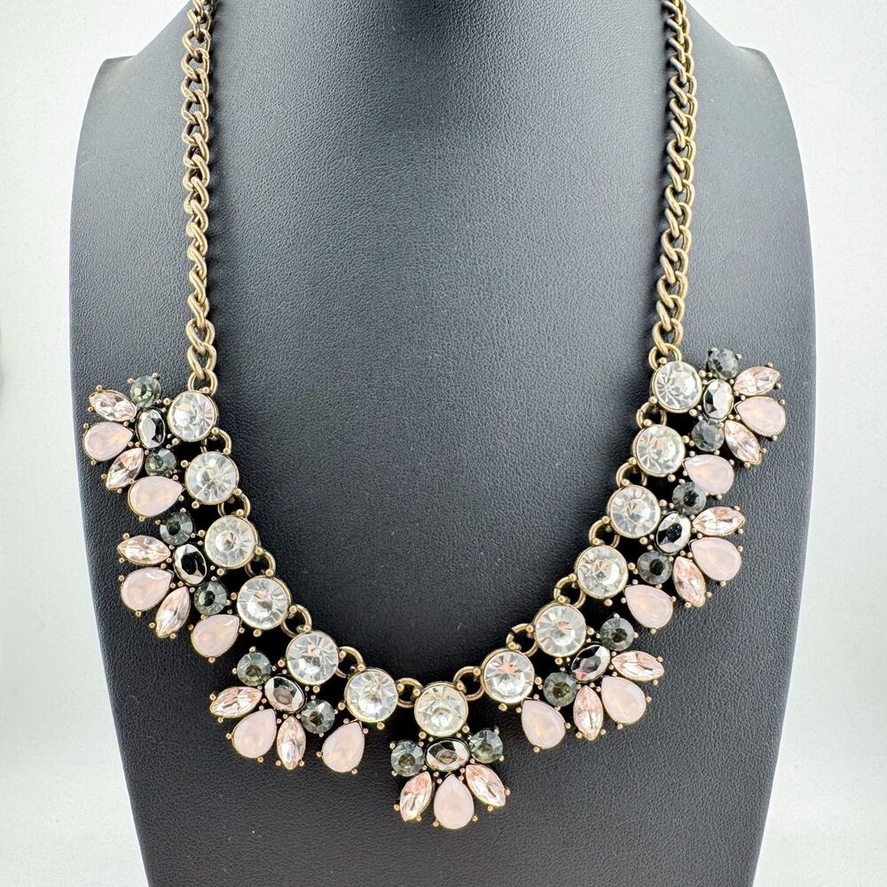 Vintage Statement Rhinestone Necklace Pink Grey Clear Crystal Floral Bib Chunky - Picture 8 of 10